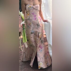 Bridesmaid dress! Could be used for prom or any fancy occasion!